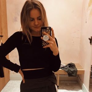 Meet your Posher, Maya